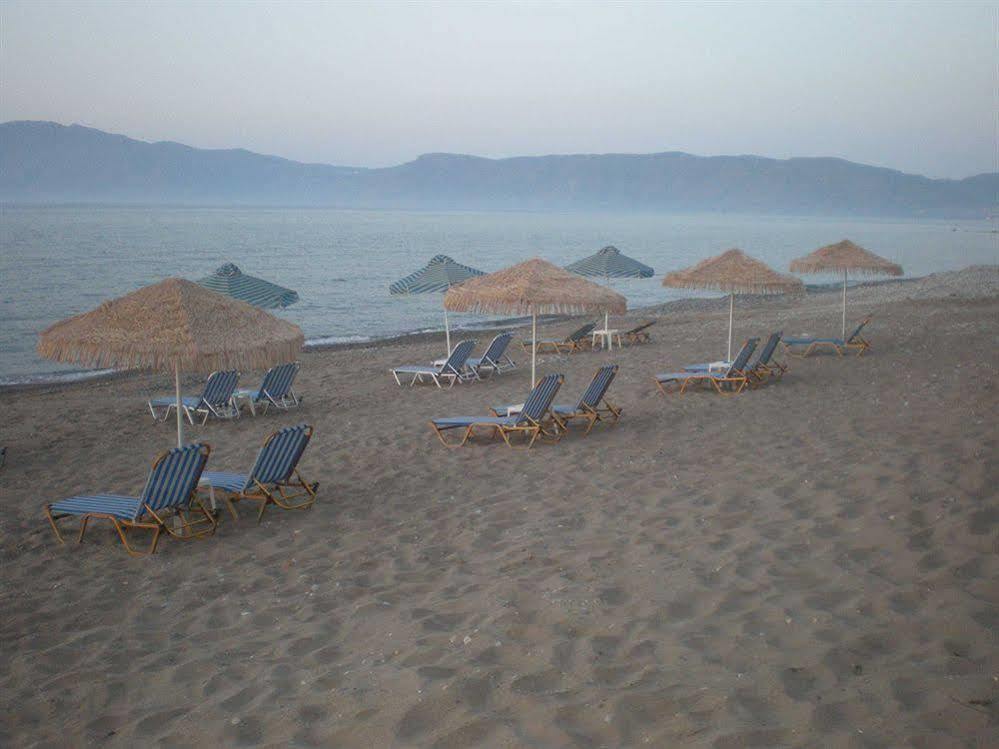 Mesogios Beach Korfalonas 외부 사진